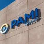 ¿Otro escándalo en Pami?: denuncian sobreprecios en la compra de lentes para cirugías