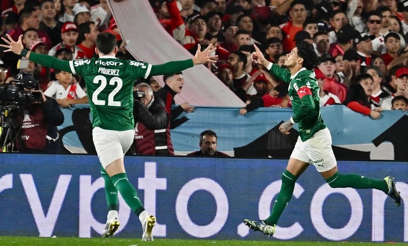 Libertadores: River obligado a remontar la serie tras la derrota con Palmeiras