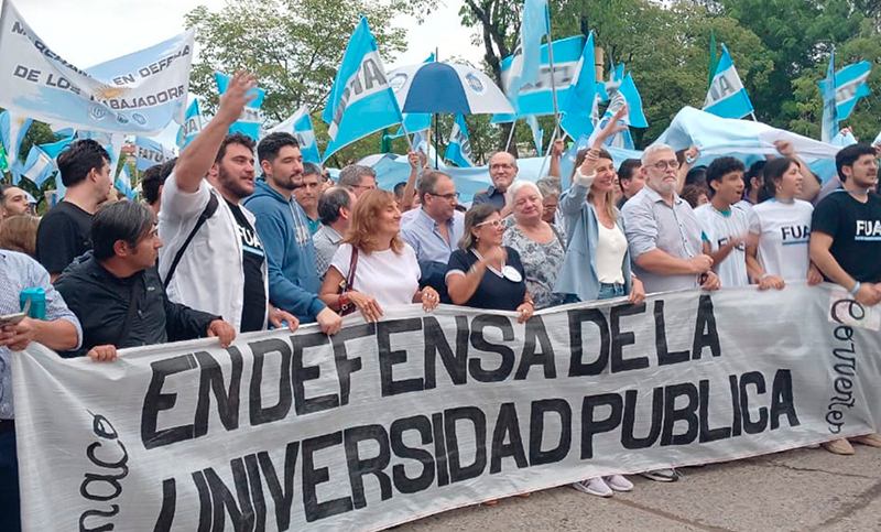 La UBA llamó a defender la educación pública: «No se trata de ideologías, sino de cuidar lo que nos enorgullece»