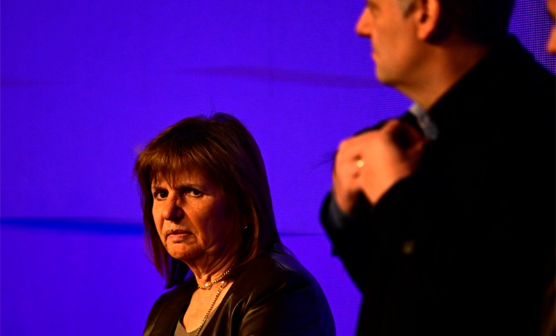 Sin Caputo ni Bullrich, Milei reunió a su Gabinete para analizar la derrota electoral: habrá otro encuentro a la tarde 