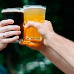 Investigadores del Conicet buscan desarrollar cervezas con propiedades beneficiosas para la salud