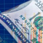 Rápida reacción de los mercados: el dólar y el riesgo país retroceden, mientras trepan los bonos y las acciones
