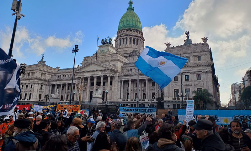 Los jubilados resisten y luchan: nueva movilización al Congreso