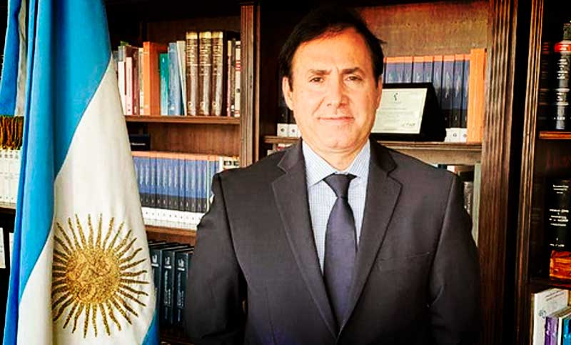 Hacete amigo del juez: el oscuro currículum del magistrado que frenó la difusión de los audios de Karina Milei