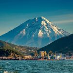 Un sismo de 7.4 de magnitud sacudió a la península de Kamchatka y hay hubo alerta de tsunami en Rusia