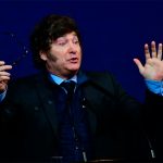 Denuncia penal a Milei y su equipo por “daño al fisco de entre 1.000 y 1.500 millones de dólares”