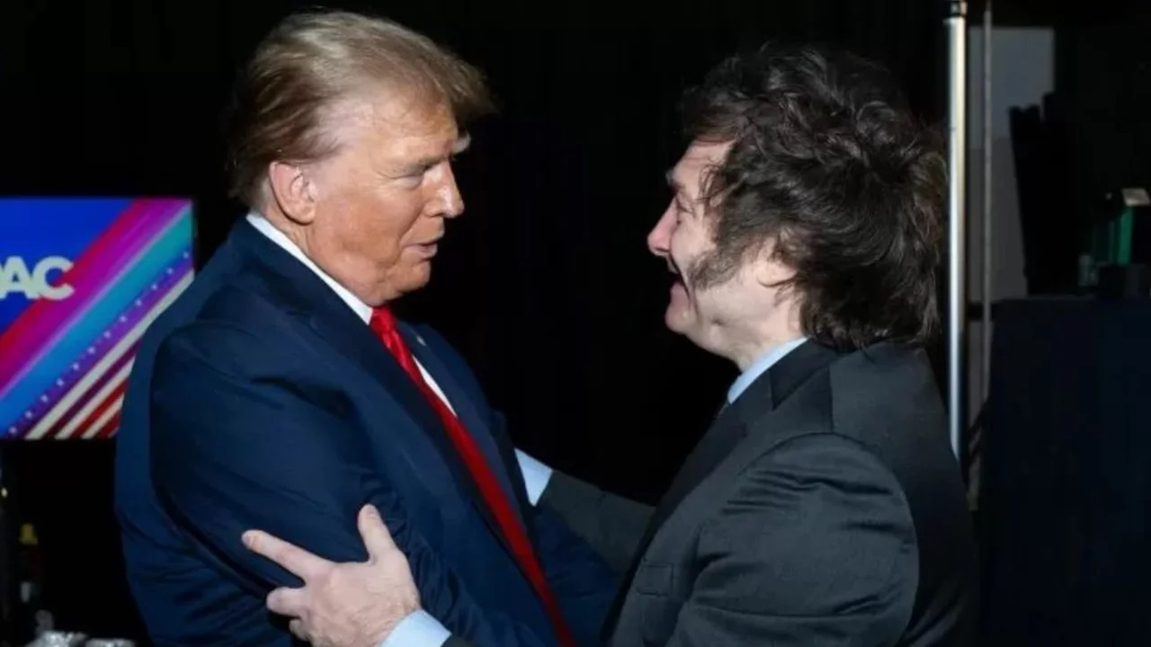 Tras tensiones económicas, Milei partió a Nueva York para reunirse con Trump y Georgieva