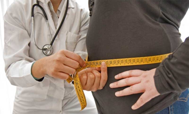 Médicos y legisladores impulsan una ley para declarar a la obesidad como enfermedad crónica
