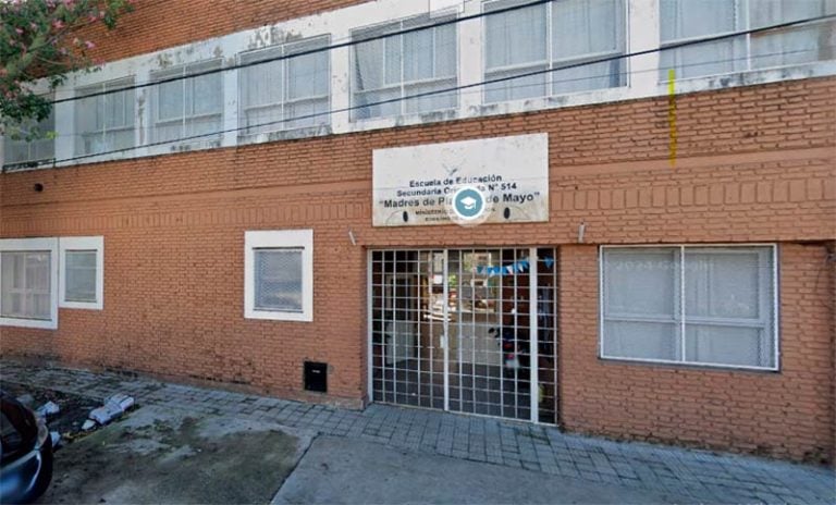 Habló una docente de la escuela requisada: “Parecía una película de épocas del proceso de reorganización nacional”