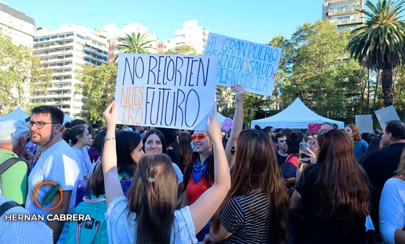 Rosario se moviliza por la universidad pública: “Si no hay Ley de Financiamiento, peligra el año académico”