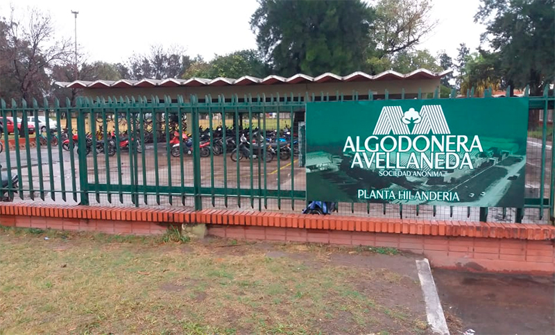 Más problemas para Algodonera Avellaneda: si el jueves no presenta un plan de pago, la EPE reducirá el suministro eléctrico 