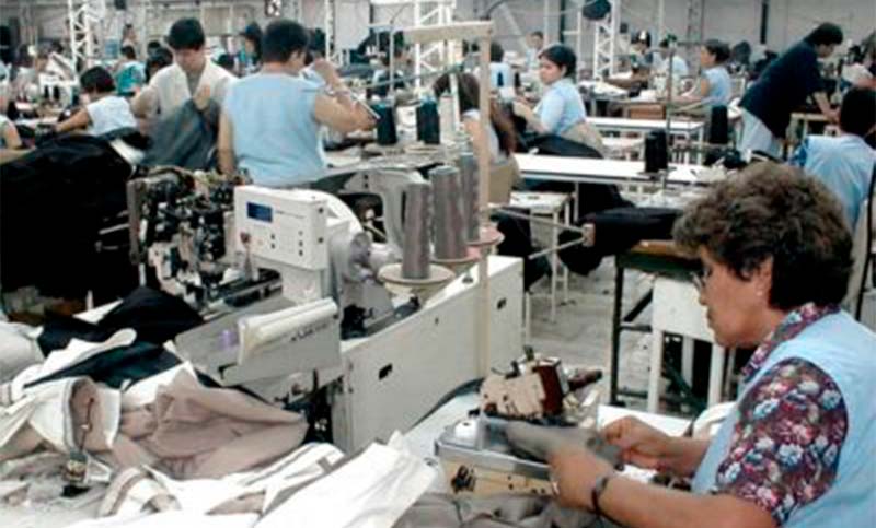La industria textil, en crisis terminal: se perdieron 11.500 empleos y 380 empresas en la era Milei