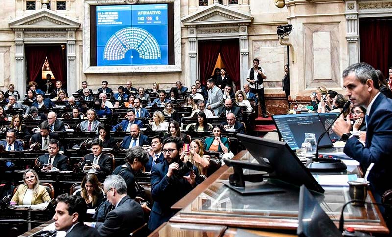 Diputados aprobó un proyecto de ley que regula los DNU, pero por un artículo deberá volver al Senado