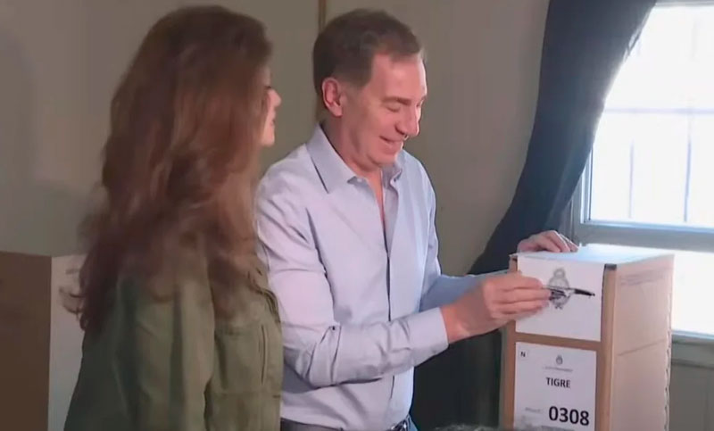 Santilli tras emitir su voto: “Puse toda la actitud y la garra en una campaña corta y difícil”