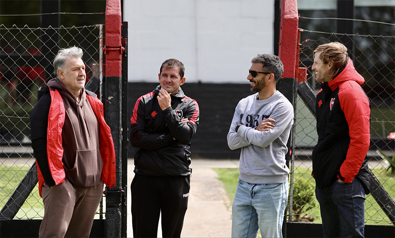 El Tata Martino y Maxi Rodríguez hablaron de Newell’s: “Nos necesita a todos unidos en este momento delicado”