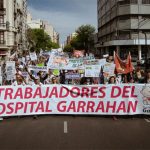 Trabajadores del Garrahan movilizaron hasta Olivos para exigir la aplicación de la Emergencia Pediátrica y Discapacidad