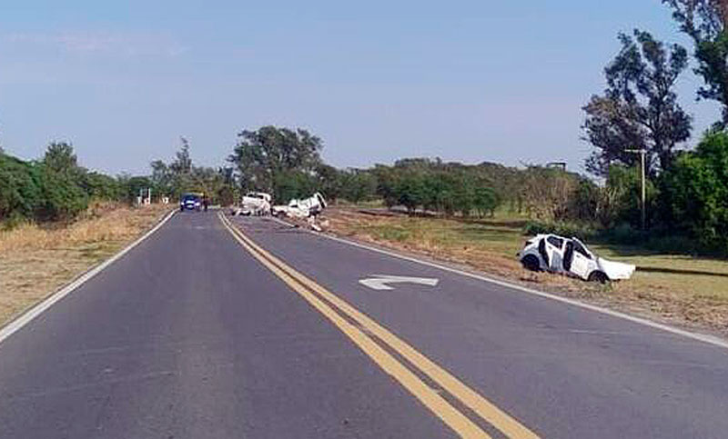 Tragedia en la ruta 9: un muerto y varios heridos en un triple choque cuando hinchas de Belgrano viajaban a Rosario