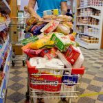 Bolsillos sin paz: los alimentos acumulan un alza de 3% en lo que va de octubre