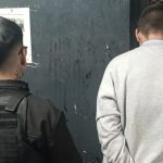 Un joven murió al caer de la barranca, en un intento de robo