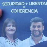 Se picó entre Bullrich y Chumpitaz: la ministra pidió a la Justicia que retire cartelería con su foto