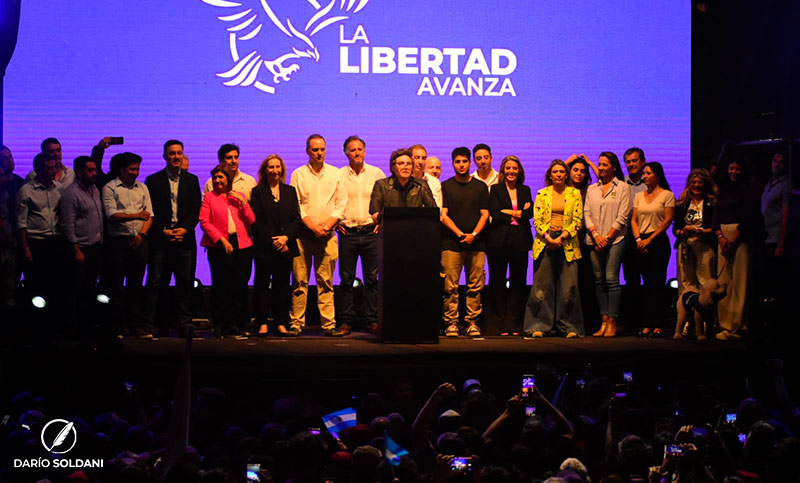Milei cerró la campaña en Rosario: «Este proceso de cambio ya no lo pueden parar»