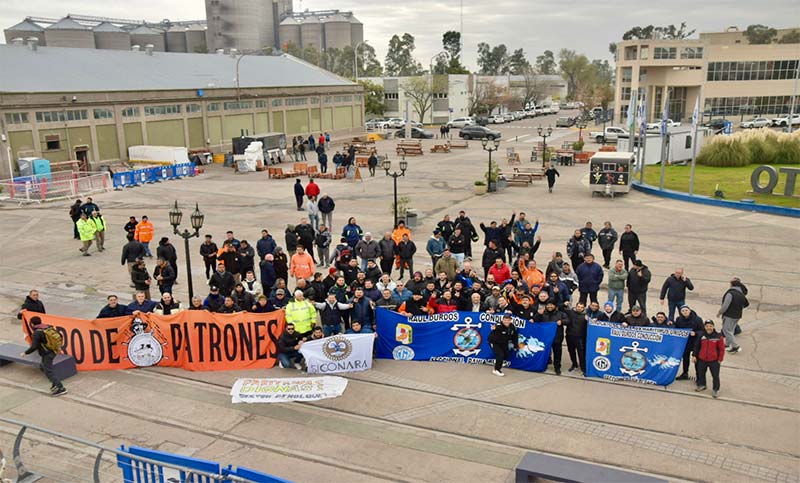 Hecha la ley, hecha la trampa: Milei vuelve a la carga contra los trabajadores marítimos, la independencia y la soberanía nacional