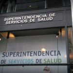 El Gobierno negocia con las obras sociales para devolverles parte de la millonaria deuda