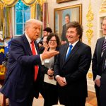Un alumno “brillante”: Trump y Bessent felicitaron a Milei “por su aplastante victoria en Argentina”