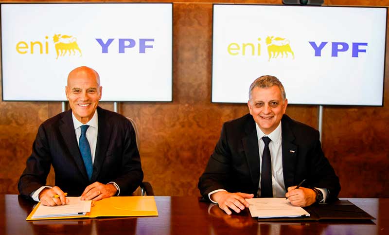 YPF firmó acuerdo con la italiana Eni para exportar gas de Vaca Muerta