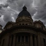 La semana termina con tormentas y descenso de temperatura: ¿cuándo llueve en Rosario?