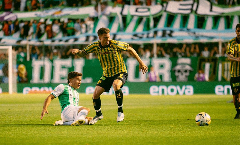Aldosivi lo ganó en la última jugada y Newell’s aún sigue dependiendo de otros resultados para salvarse esta fecha