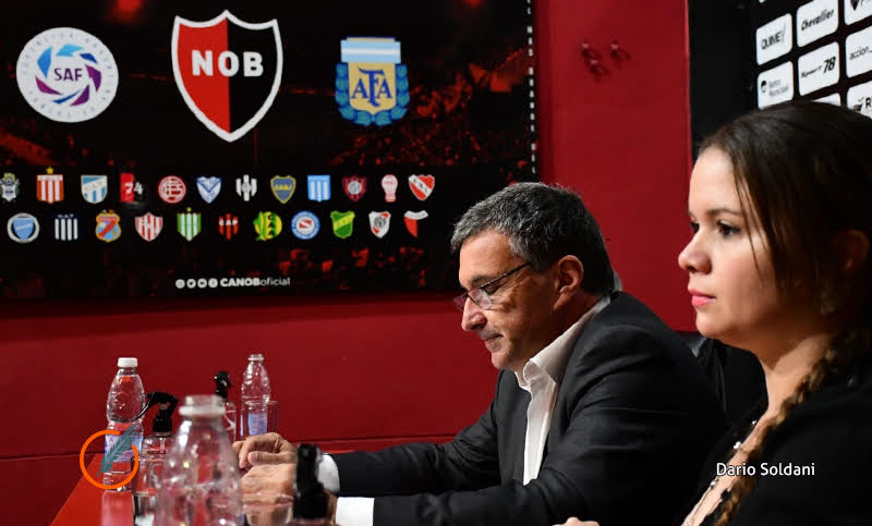 Una agrupación de Newell’s pidió la expulsión de Astore como socio