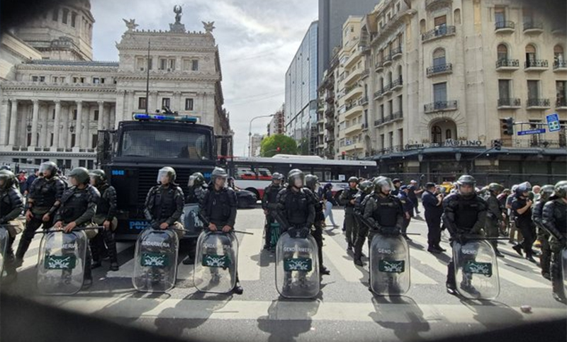 Liberaron a los detenidos tras una nueva represión a la marcha de los jubilados