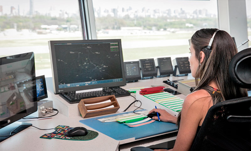 Los controladores aéreos prosiguen con un plan de lucha: ¿Cuándo serán afectados los vuelos durante diciembre?