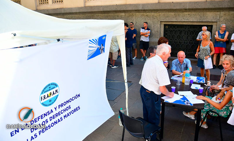 Adultos mayores juntaron firmas para ser tenidos en cuenta en la Carta Orgánica de la ciudad