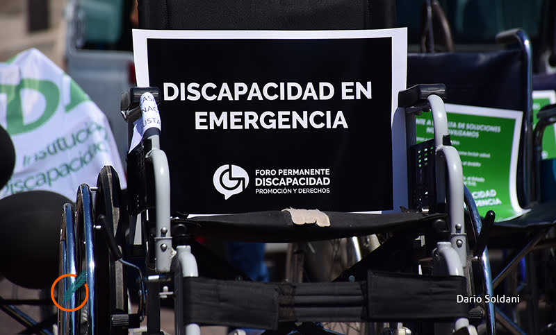 Un juez intimó al Gobierno a aplicar la Ley de Emergencia en Discapacidad bajo advertencia de multas