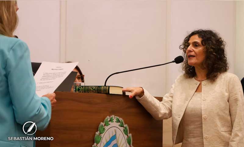 Jura de la concejala Norma López