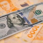 Dólar 2026: el Gobierno modifica el esquema de la banda cambiaria y el techo podría rozar los $2.000