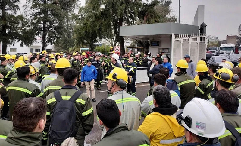Techint amenazó con cerrar la planta de Tenaris en Valentín Alsina: 400 trabajadores en riesgo