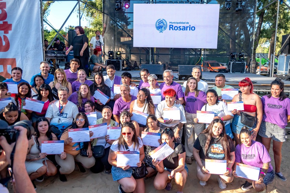 Nueva Oportunidad: más de 8.500 jóvenes completaron su formación en oficios