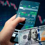 Entre el impacto Venezuela y las nuevas bandas: el dólar oficial se mantuvo al filo de los $1.500