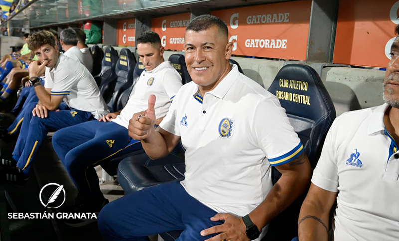Almirón: «No liquidamos el partido, tuvimos situaciones claras para definirlo»