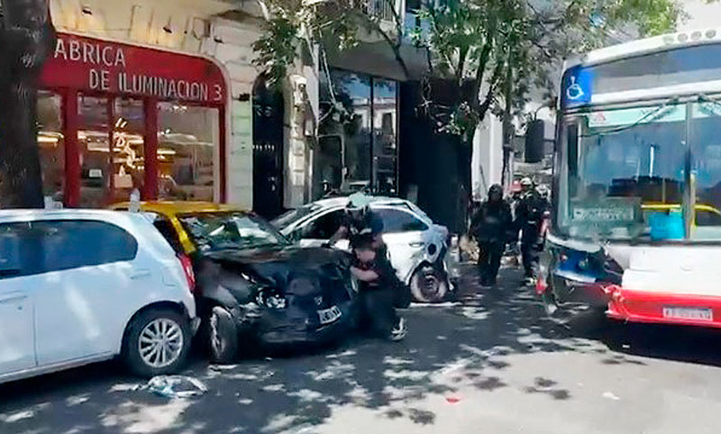 Buenos Aires: siete heridos tras un choque múltiple entre un colectivo y cuatro autos