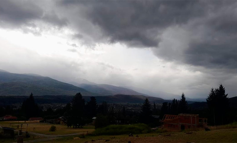 Un respiro: la lluvia trajo alivio en Chubut, pero se mantiene el alerta por incendios