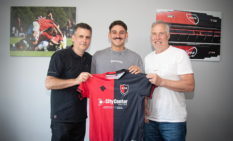 Un Zorro en el Parque: Newell’s oficializó a Matías Cóccaro como refuerzo