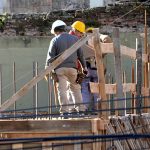 Con industria y construcción como principales afectadas, la actividad económica volvió a caer en diciembre