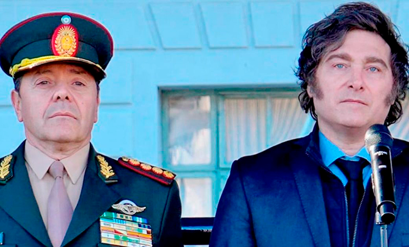El Gobierno decretó cambios en la organización militar y la oposición denunció «politización» de las Fuerzas Armadas