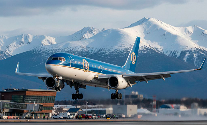 ¿Injerencia externa?: un avión del Departamento de Defensa estadounidense aterrizó en Ushuaia