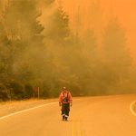 Incendios en Chubut: corte total en la Ruta 40 entre Epuyén y El Hoyo por el avance del fuego
