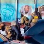 Tensión en Minnesota: agentes federales de inmigración matan a un hombre y estallan las protestas contra Trump